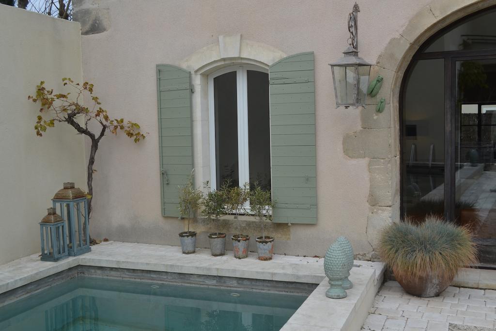 Mas A L'Improviste Bed & Breakfast Maillane Екстериор снимка