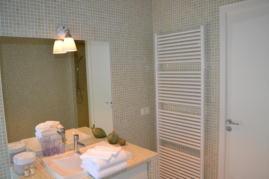 Mas A L'Improviste Bed & Breakfast Maillane Стая снимка